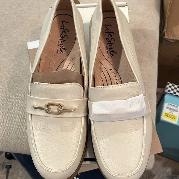 LifeStride Sonoma Bone Loafer/NIB/8.5M - Picture 9 of 12